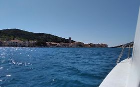 Diving Tisno